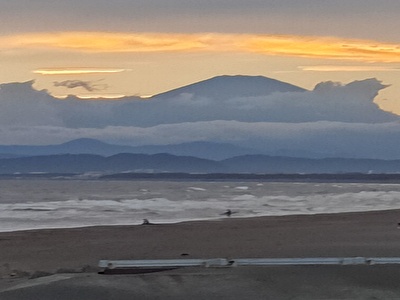 湘南で夕日が美しいビーチ3選|地元民が教えるロマンチックな絶景スポット