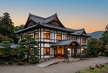 奈良ホテルの魅力と本館・新館の違いを徹底解説！100余年の歴史に浸る宿泊記